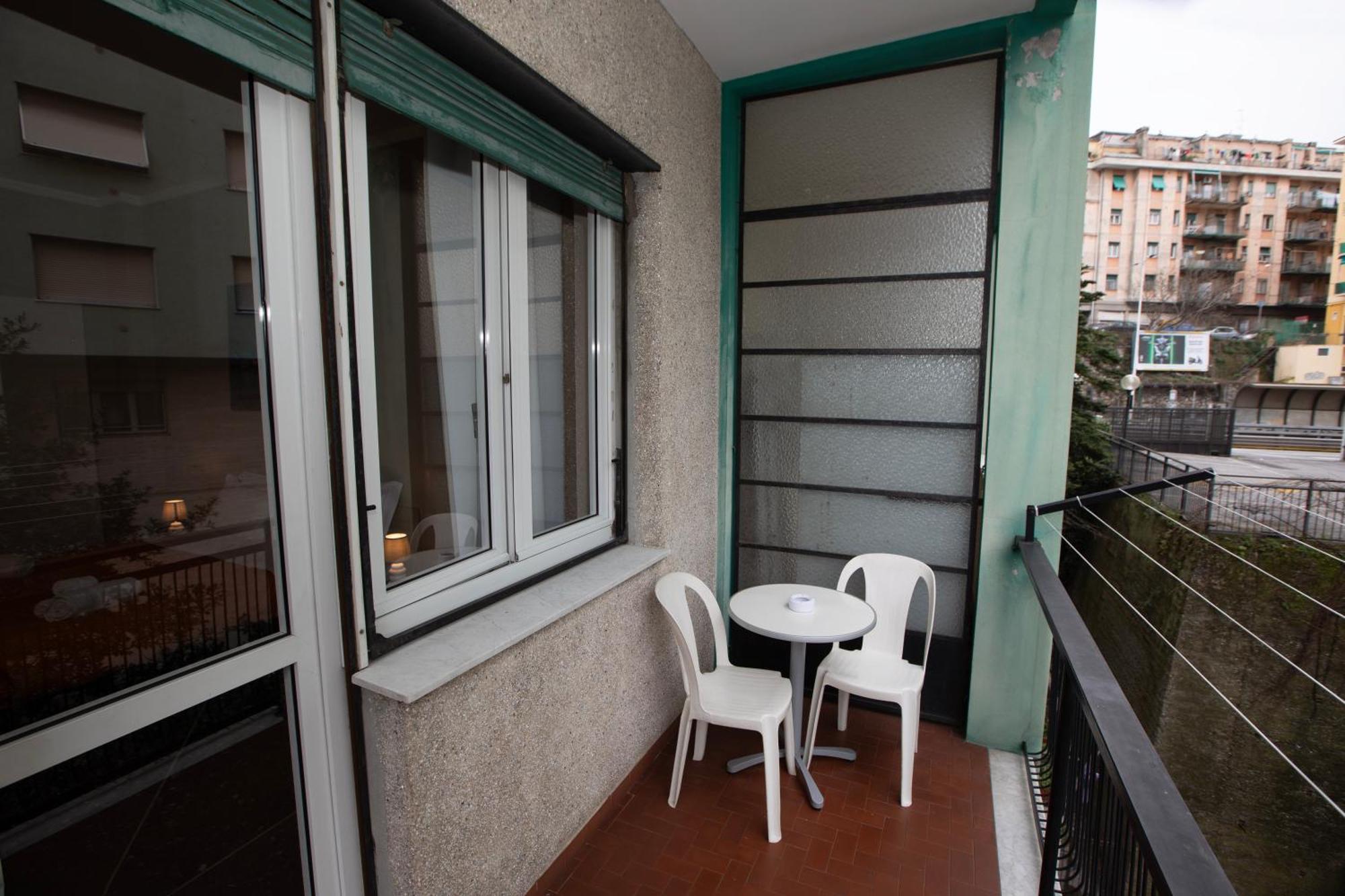 Casa Vittoria Di San Martino Affittacamere Genua Exteriör bild